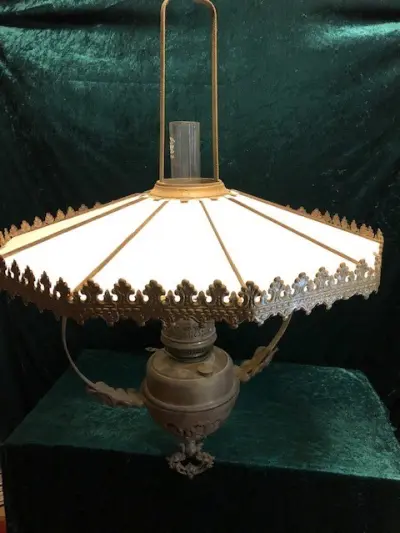 Gammel lampe fra købmandsbutik