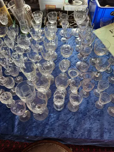Ny vare: Antikke glas